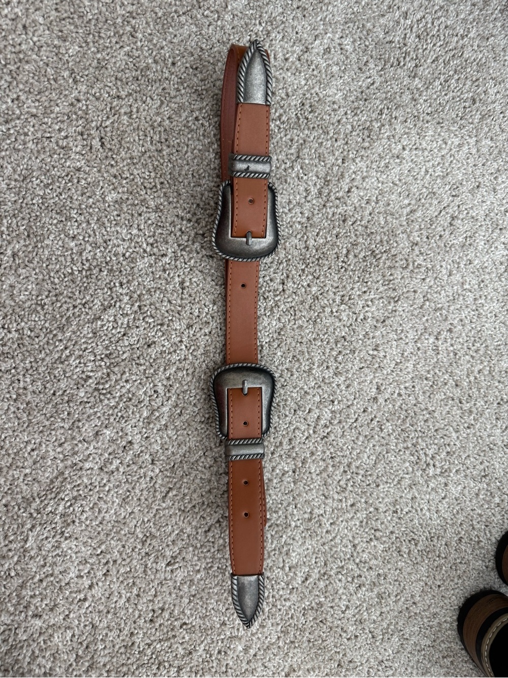 Brown Leather Western-Style Men’s Belt with Silver Buckles